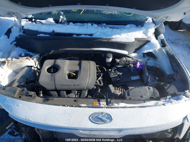 KNDEPCAA2M7051054 KIA Seltos