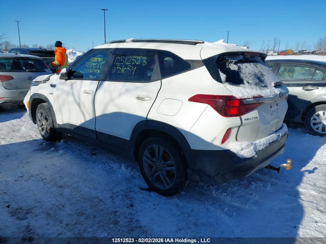 KNDEPCAA2M7051054 KIA Seltos