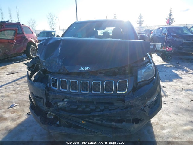 3C4NJCAB7JT117941 Jeep Compass Sport