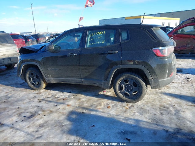 3C4NJCAB7JT117941 Jeep Compass Sport