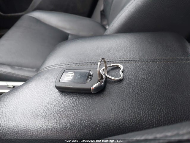 1HGCR3F98EA801661 Honda Accord Touring
