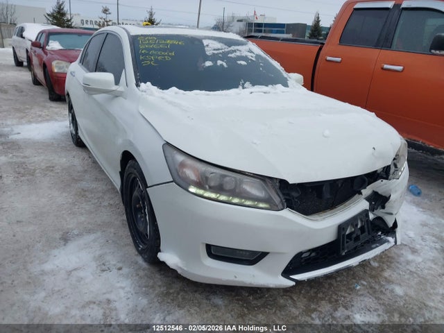 1HGCR3F98EA801661 Honda Accord Touring