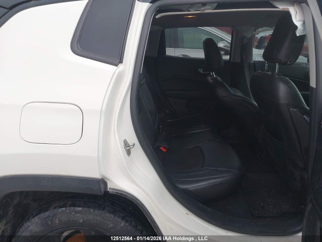 2018 Jeep Compass Latitude მანქანა იყიდება აუქციონზე, vin: 3C4NJDBB2JT394274, აუქციონის ნომერი: 12512564