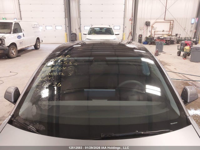 LRW3E7EB2RC262645 Tesla MODEL 3