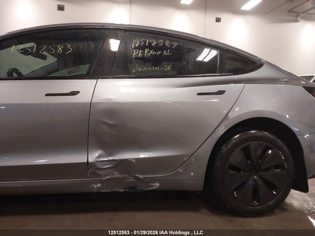 LRW3E7EB2RC262645 Tesla MODEL 3