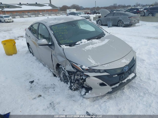 JTDKAMFP1N3198112 Toyota Prius Prime Upgrade