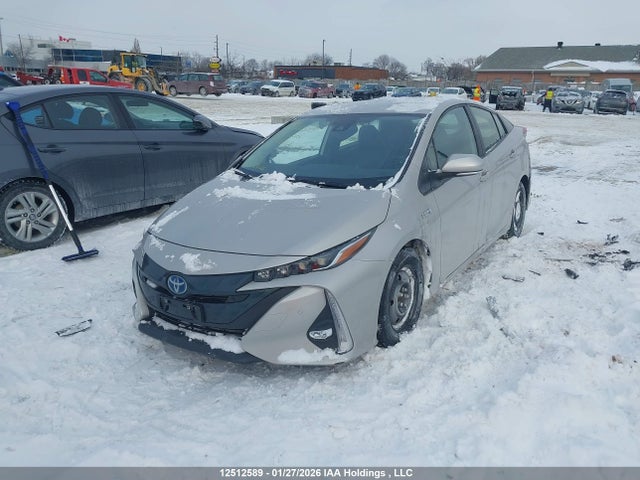 JTDKAMFP1N3198112 Toyota Prius Prime Upgrade