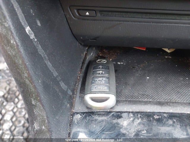 JM1BM1V76E1133520 Mazda Mazda3 Gs-sky