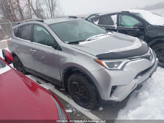 Toyota RAV4 LE 2018 2T3BFREV4JW697735 Image 14