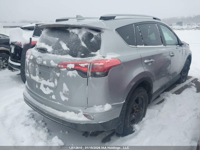 Toyota RAV4 LE 2018 2T3BFREV4JW697735 Image 4