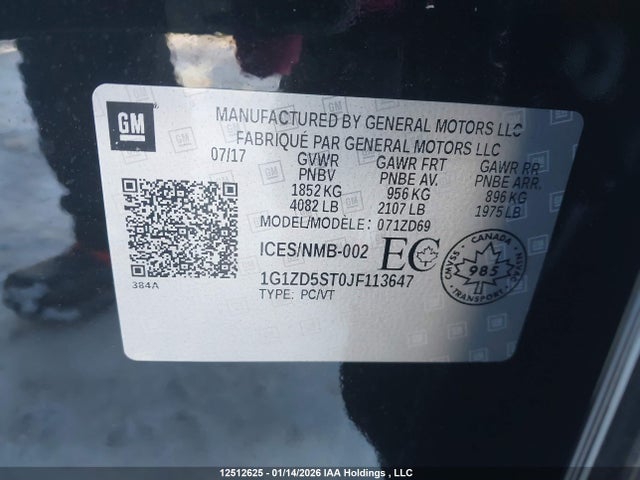 1G1ZD5ST0JF113647 Chevrolet MALIBU LT