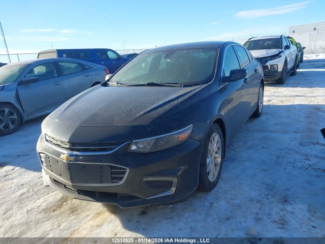 1G1ZD5ST0JF113647 Chevrolet MALIBU LT