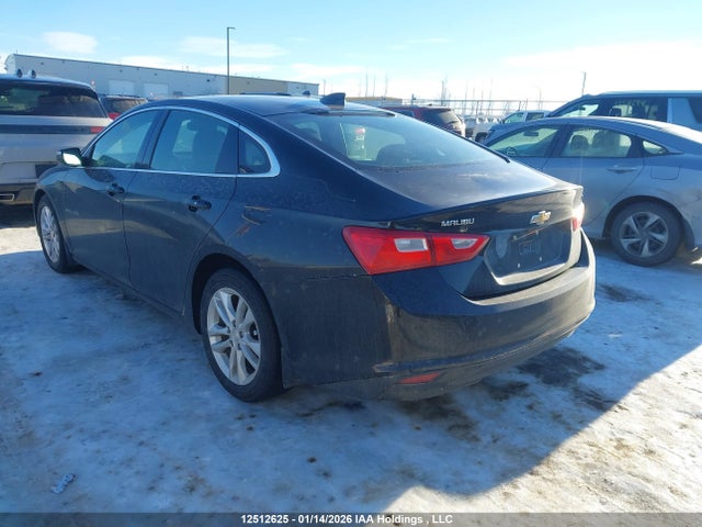 1G1ZD5ST0JF113647 Chevrolet MALIBU LT