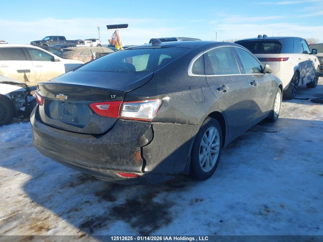1G1ZD5ST0JF113647 Chevrolet MALIBU LT