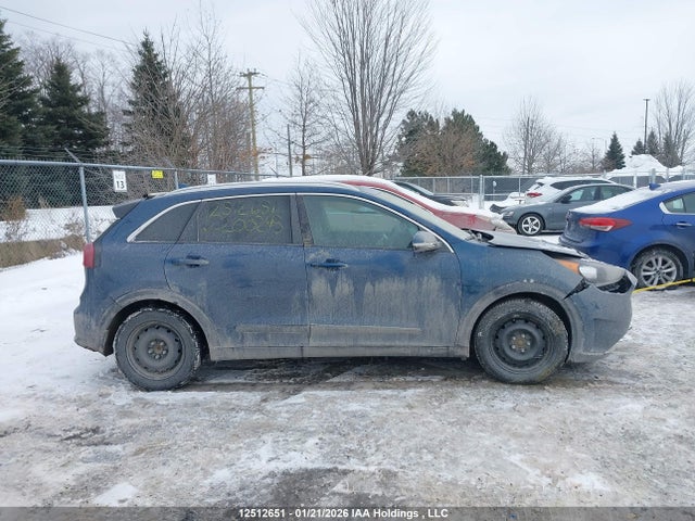 KNDCC3LC9J5200245 KIA Niro Ex/graphite