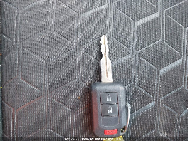 JA4AHUAU7PU601571 Mitsubishi RVR