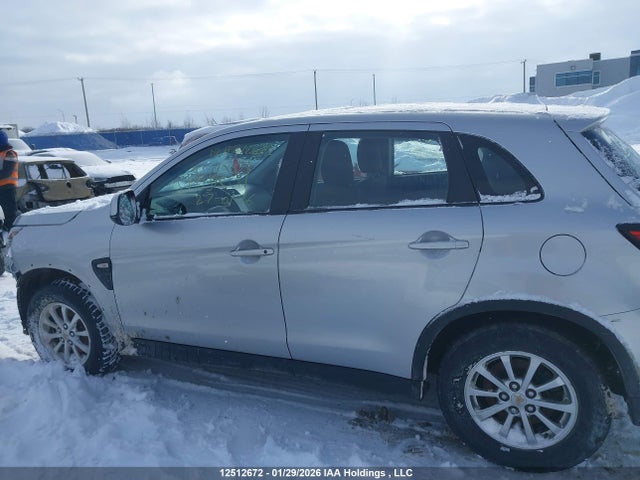 JA4AHUAU7PU601571 Mitsubishi RVR