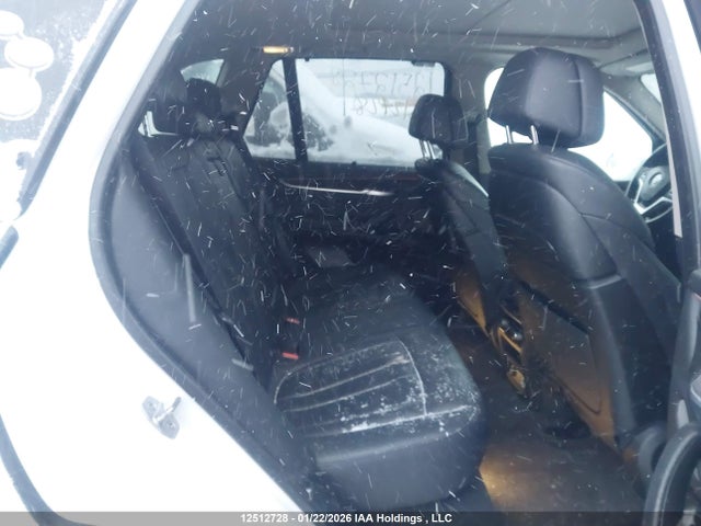5UXKR6C53G0J83119 BMW X5 Xdrive50i