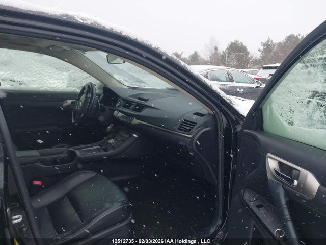 Lexus CT 200 2015 JTHKD5BH6F2220994 Image 5