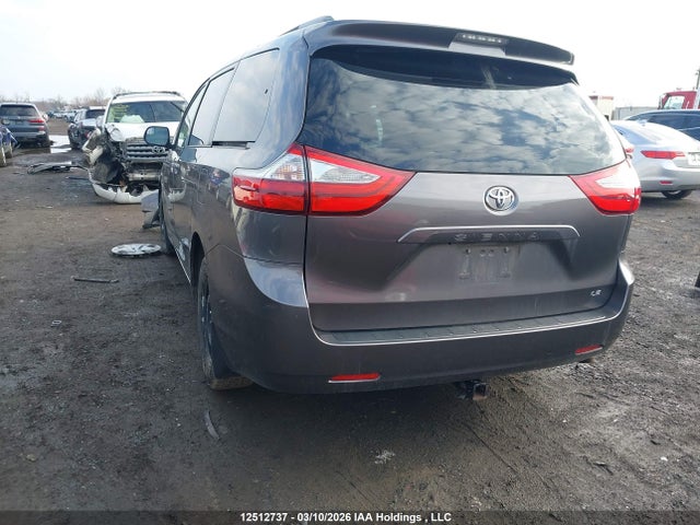 Aukcja sprzedaży 2015 Toyota Sienna Le V6, vin: 5TDKK3DC7FS627745, numer aukcji: 12512737