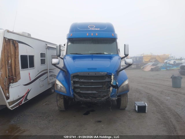 3AKJHHDR1JSHW1673 Freightliner Cascadia 126
