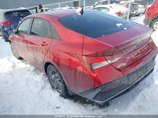KMHLM4DG5RU702901 Hyundai Elantra Preferred