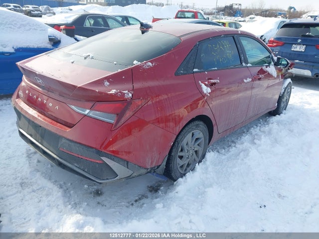KMHLM4DG5RU702901 Hyundai Elantra Preferred