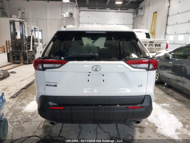 Toyota RAV4 LE 2019 2T3Z1RFV6KC010608 Image 17