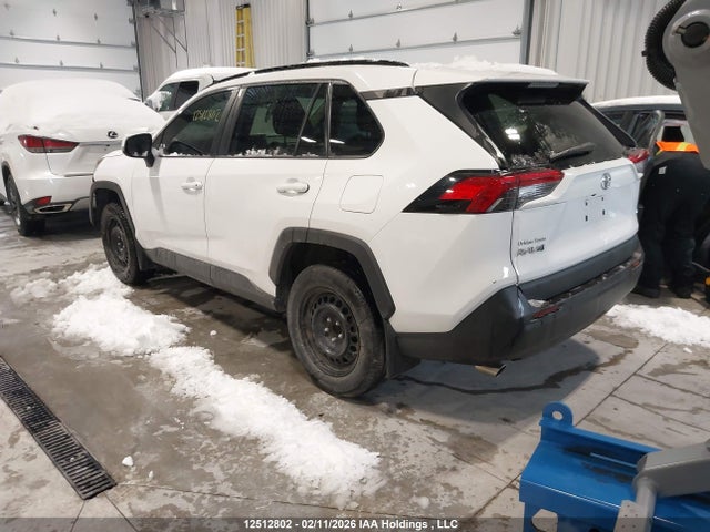 Toyota RAV4 LE 2019 2T3Z1RFV6KC010608 Image 3