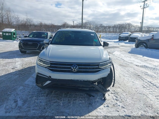 3VVFB7AX4RM023043 Volkswagen TIGUAN S