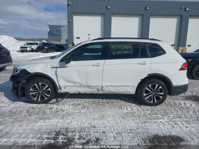 3VVFB7AX4RM023043 Volkswagen TIGUAN S