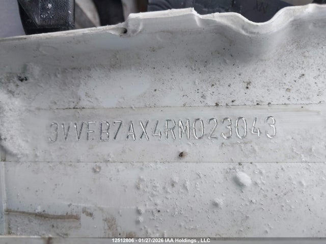 3VVFB7AX4RM023043 Volkswagen TIGUAN S