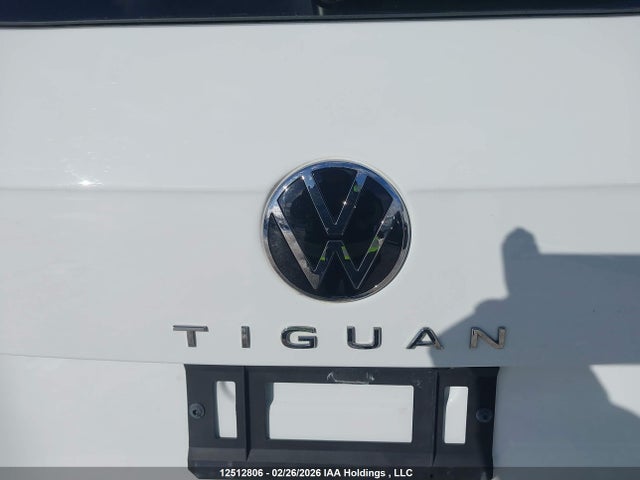 3VVFB7AX4RM023043 Volkswagen TIGUAN S