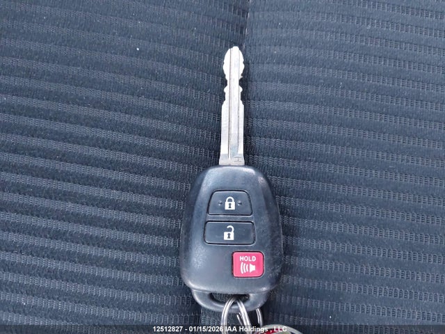 Toyota RAV4 LE 2018 2T3BFREV2JW811733 Image 11