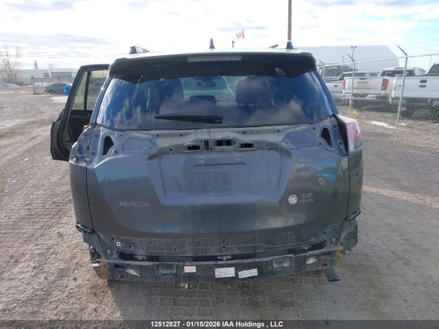 Toyota RAV4 LE 2018 2T3BFREV2JW811733 Image 17