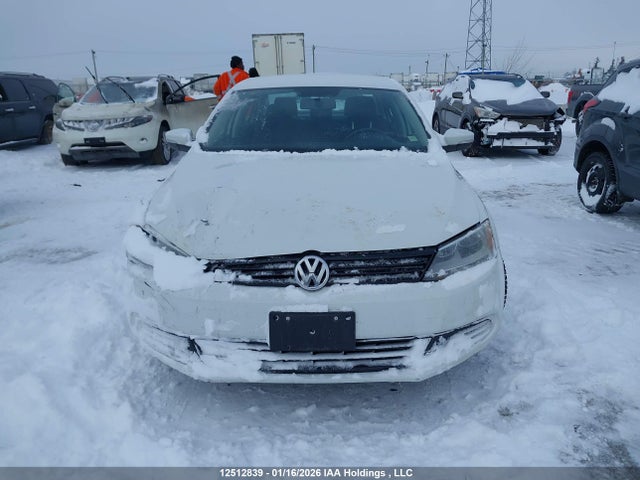 2014 Volkswagen Jetta 2.0l Trendline+ მანქანა იყიდება აუქციონზე, vin: 3VW2K7AJ4EM408893, აუქციონის ნომერი: 12512839