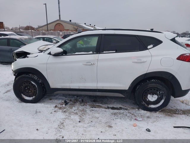 KM8J3CA44MU325579 Hyundai Tucson Preferred Awd With Sun And Leather Package