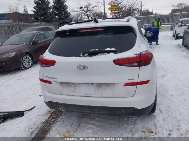 KM8J3CA44MU325579 Hyundai Tucson Preferred Awd With Sun And Leather Package