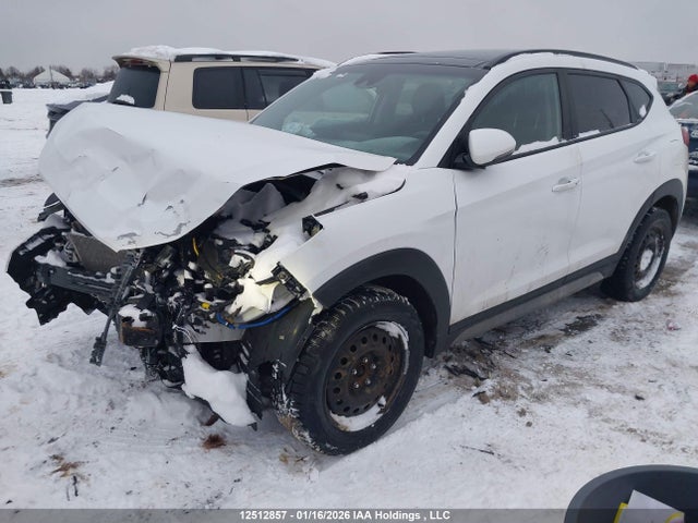 KM8J3CA44MU325579 Hyundai Tucson Preferred Awd With Sun And Leather Package