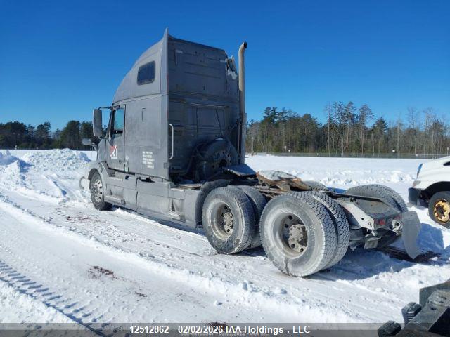 Volvo Vn L 2015 4V4NC9EH2FN911026 Image 4