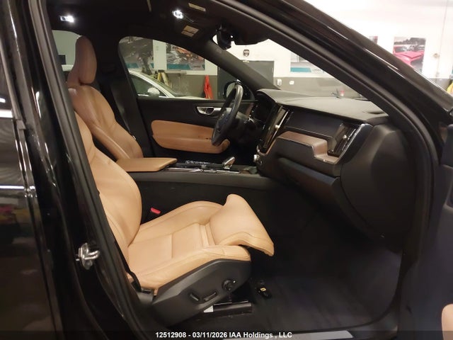 LYVBR0DL4MB853724 Volvo Xc60 T8 Recharge Inscription