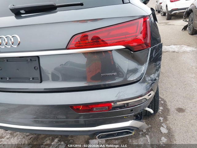 Audi Q5 Premium Plus 45 2024 WA1EAAFY6R2123254 Image 21