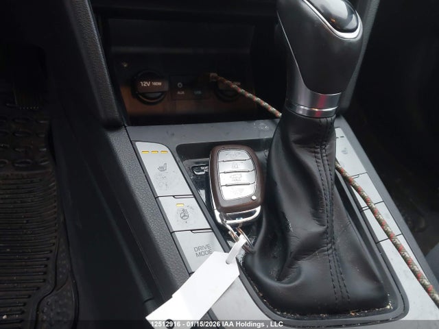 KMHD84LFXLU110094 Hyundai Elantra Luxury