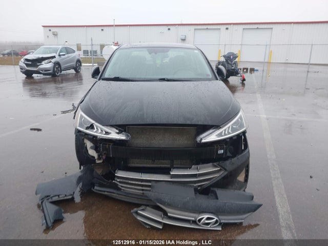 KMHD84LFXLU110094 Hyundai Elantra Luxury