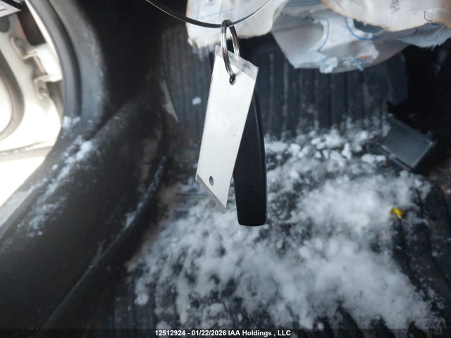 19UUB1F57GA800417 Acura TLX TECH