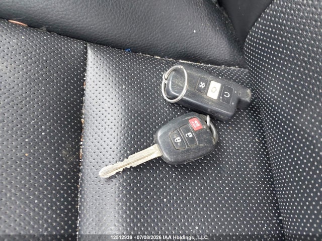 Toyota RAV4 2018 2T3BFREV4JW791078 Image 11