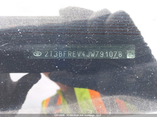 2T3BFREV4JW791078 Toyota RAV4