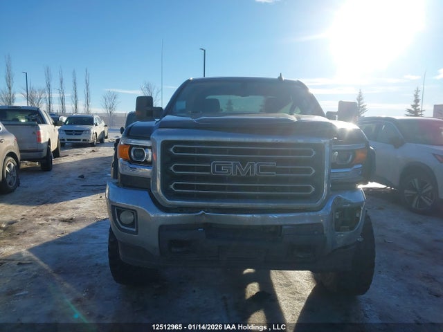1GT422CG8FF663953 GMC Sierra K3500 Sle