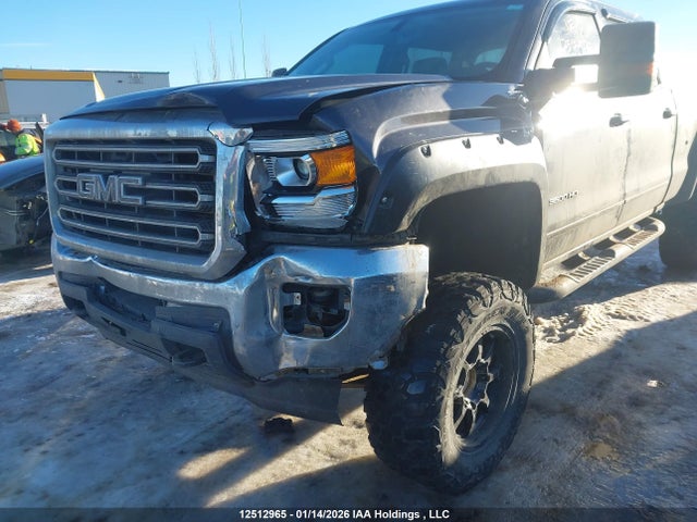 1GT422CG8FF663953 GMC Sierra K3500 Sle