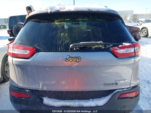 1C4PJLCS5EW140026 Jeep Cherokee Latitude